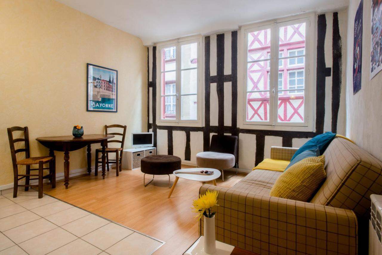 Baionako Apartamentua Buitenkant foto